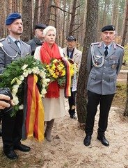Special flower arrangements for German embassy in Belarus